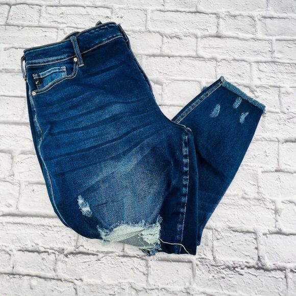 KanCan For Maurices Jeans Women's Plus 24 Dark Wash Button Fly Ripped Skinny - Picture 1 of 10